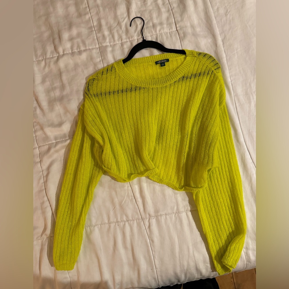 Cropped sweater lime green